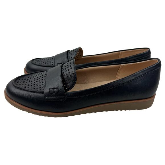 LIFE STRIDE ZEE 2 SLIP‎ ON LASER CUT FAUX LEATHER LOAFER IN BLACK NWOB SIZE 8M - Picture 9 of 13